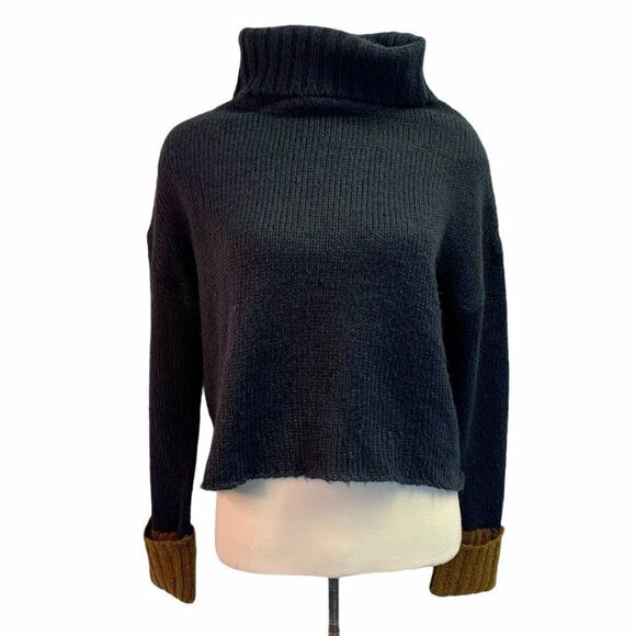 John & Jenn Womens Turtleneck Sweater Crop Cuffed - Picture 3 of 9